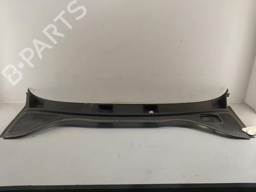 Griglia sotto parabrezza Griglia sotto parabrezza AUDI A3 Sportback (8YA, 8YF) RS3 TFSI quattro (400 hp) 37179806 37179806