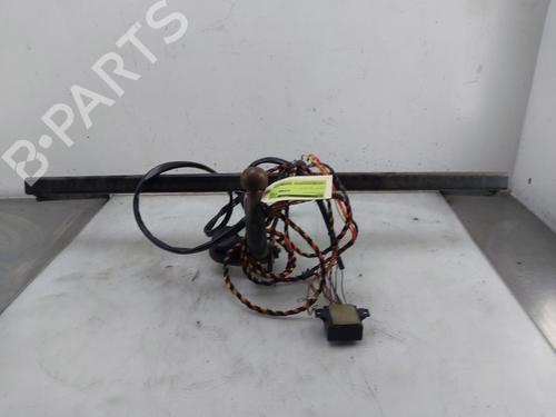 Używane Hak holowniczy / Mechanizm VW GOLF PLUS V (5M1, 521) 1.4 TSI (122 hp) 31128403