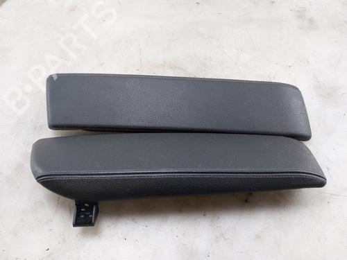 Used Armrest / Center console Armrest / Center console 36787328 36787328