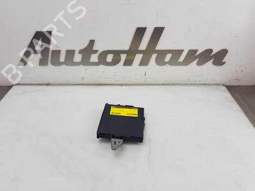 Used Switch TOYOTA YARIS (_P13_) 1.0 (KSP130_, KSP130) (69 hp) 12035779