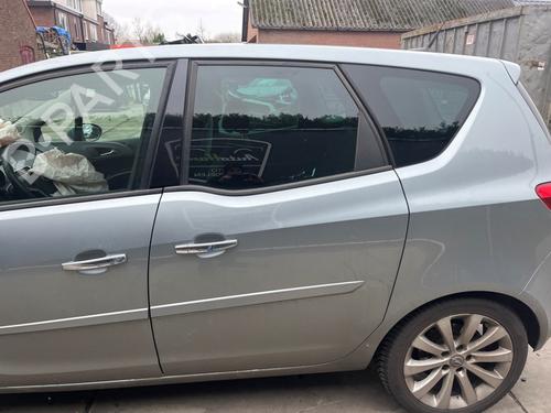 Dør venstre bagtil OPEL MERIVA B MPV (S10) 1.4 (75) (120 hp) 24618510