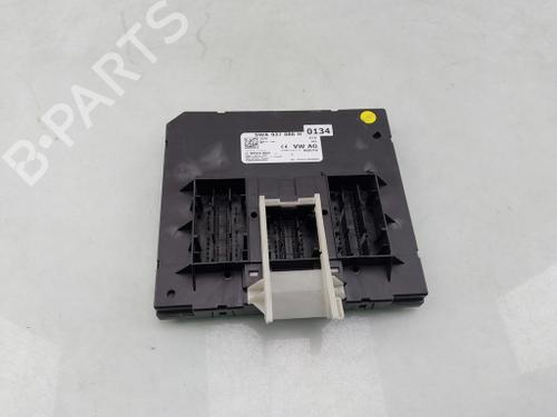 Used Control unit Control unit VW GOLF VIII (CD1, DA1) 2.0 TDI (150 hp) 30201878 30201878