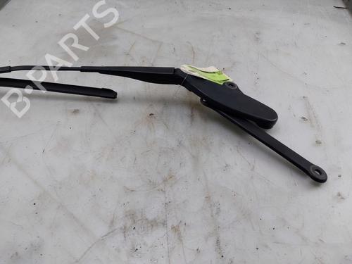 Front windshield wiper arm MERCEDES-BENZ GLC (X253) 250 4-matic (253.946) | BP31260277C143