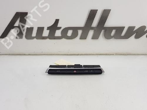 Used Warning switch Warning switch AUDI Q2 (GAB, GAG) 30 TFSI (116 hp) 13140895 13140895