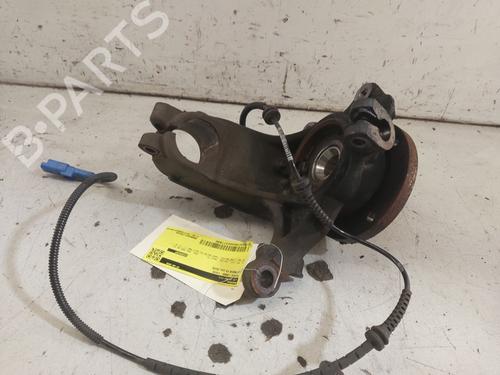 Used Left front steering knuckle Left front steering knuckle CITROËN C3 III (SX) 1.2 PureTech 82 (83 hp) 40127328 40127328