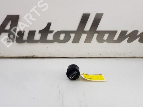 Used Headlight switch SEAT IBIZA V (KJ1, KJG) 1.0 (75 hp) 32382445
