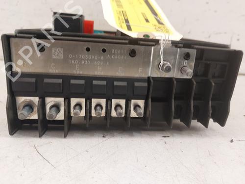 Fuse box VW GOLF PLUS V (5M1, 521) 1.2 TSI | BP38534696E1 - Image 4