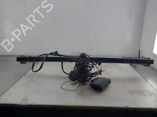 Used Tow ball/Mechanism VW GOLF VIII (CD1, DA1) 1.5 TSI (131 hp) 31923265