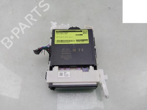 Used Electronic module Electronic module TOYOTA YARIS (_P21_, _PA1_, _PH1_) 1.5 Hybrid (MXPH10, MXPH11) (116 hp) 32481266 32481266