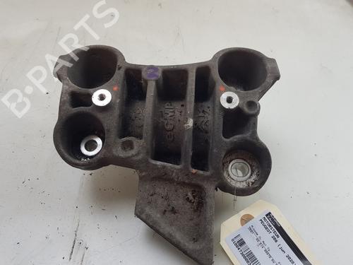 Used Engine mount PEUGEOT 208 II (UB_, UP_, UW_, UJ_) e-208 (136 hp) 24888082