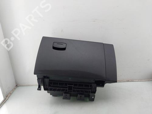 Used Glove box RENAULT KADJAR (HA_, HL_) 1.2 TCe 130 (HLMR) (130 hp) 30587451