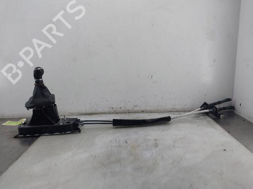 Palanca de cambios SEAT IBIZA V (KJ1, KJG) 1.0 TSI (95 hp) 31922925