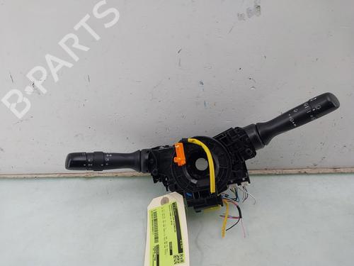 Commodo Essuie Glace / Phare TOYOTA YARIS (_P13_) 1.0 (KSP130_, KSP130) (69 hp) 32205965