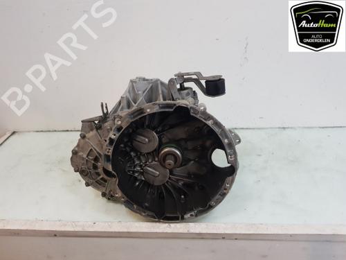 Used Gearbox Gearbox MERCEDES-BENZ A-CLASS (W176) A 180 (176.042) (122 hp) 15071404 15071404