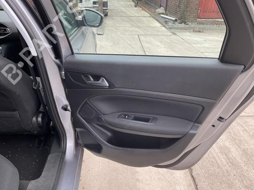 Seats set PEUGEOT 308 SW II (LC_, LJ_, LR_, LX_, L4_) 1.2 THP 130 | BP29141143C78 