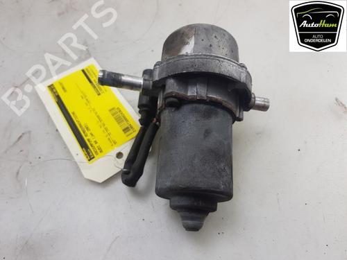 Used Vacuum pump AUDI A4 B6 Convertible (8H7) 2.4 (170 hp) 15108000