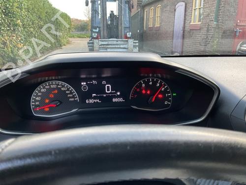 Used Instrument cluster PEUGEOT 208 II (UB_, UP_, UW_, UJ_) 1.2 PureTech 75 (75 hp) 30388259