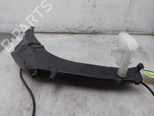 Used Windscreen washer tank Windscreen washer tank PEUGEOT 308 II (LB_, LP_, LW_, LH_, L3_) 1.2 THP 110 (110 hp) 36530059 36530059