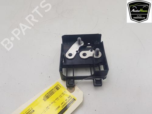 Used Fuse box Fuse box BMW X5 (G05, F95) xDrive 45 e Plug-in Hybrid (394 hp) 16898983 16898983