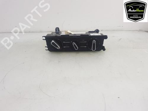 Used Climate control VW POLO VI (AW1, BZ1, AE1) 1.0 (65 hp) 12039217
