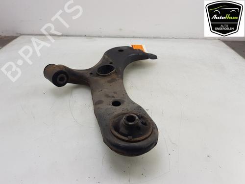 Right front suspension arm TOYOTA AURIS (_E18_) 1.8 Hybrid (ZWE186_, ZWE186R) | BP12044666M13 
