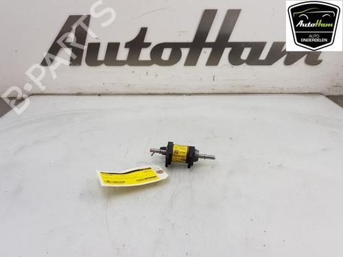 Used Fuel pump VOLVO XC90 II (256) T8 Twin Engine AWD (390 hp) 12038132