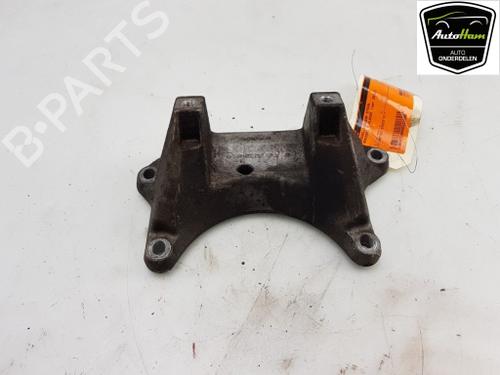 Used Gearbox mount Gearbox mount MERCEDES-BENZ E-CLASS Convertible (A207) E 350 CDI (207.422) (231 hp) 12050428 12050428
