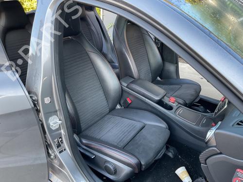 Seats set MERCEDES-BENZ A-CLASS (W176) A 180 (176.042) | BP29632746C78 