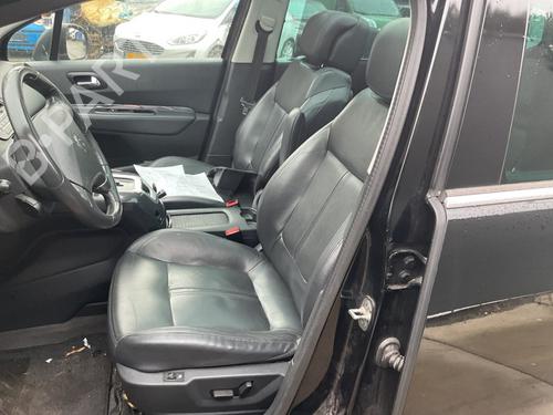 Ensemble sièges PEUGEOT 5008 (0U_, 0E_) 1.6 16V (156 hp) 31288076