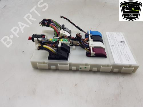Used Fuse box MINI MINI (F55) Cooper D (116 hp) 17474921