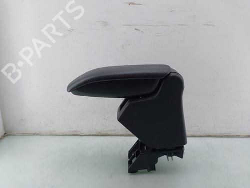 Used Armrest / Center console Armrest / Center console CITROËN DS3 (SA_) 1.6 VTi 120 (120 hp) 35782900 35782900