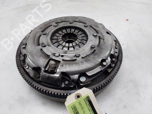 Used Flywheel MERCEDES-BENZ A-CLASS (W176) A 180 (176.042) (122 hp) 30566107