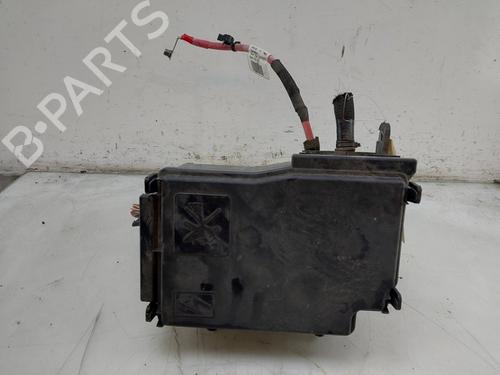 Used Fuse box RENAULT TRAFIC III Van (FG_) 2.0 dCi 120 (FGMN) (120 hp) 32115053