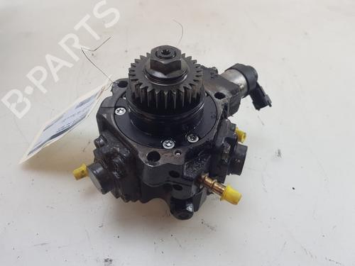 Used Injection pump MERCEDES-BENZ VITO Van (W447) 111 CDI (447.601, 447.603, 447.605) (114 hp) 23573586