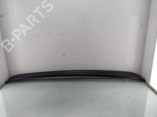 Barra de techo Barra de techo TOYOTA YARIS CROSS (MXP_) 1.5 Hybrid (MXPJ10) (116 hp) 37463052 37463052