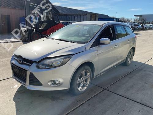 left-front-fenders-ford-focus-iii-turnier-2010-2011-2012-2013-2014-2015-2016-2017-2018-2019-2020-35782839 main image
