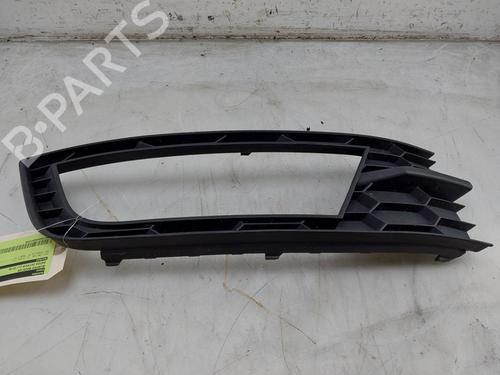Used Grille SKODA OCTAVIA III Combi (5E5, 5E6) 1.0 TSI (115 hp) 31922254