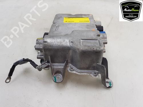 Elektronisk modul TESLA MODEL S (5YJS) 75D AWD (525 hp) 17121989