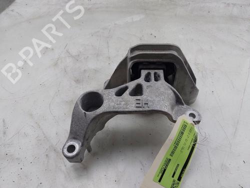 Used Engine mount RENAULT ARKANA I (LCM_, LDN_) 1.6 E-TECH 145 (LDMU) (143 hp) 32359373