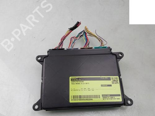 Electronic module TESLA MODEL S (5YJS) 75D AWD | BP37179301M83 - Image 3