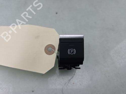 Commutateur AUDI A3 Sportback (8YA, 8YF) S3 TFSI quattro (310 hp) 31143596