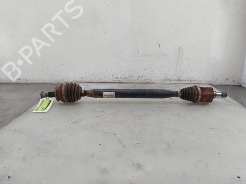 Used Right front driveshaft Right front driveshaft SKODA FABIA III (NJ3) 1.0 TSI (95 hp) 33956598 33956598