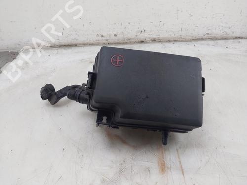 Used Fuse box KIA NIRO I (DE) 1.6 GDI Hybrid (141 hp) 31923108