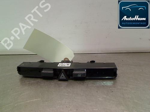 Used Warning switch OPEL ASTRA H Estate (A04) 1.3 CDTI (L35) (90 hp) 13140325