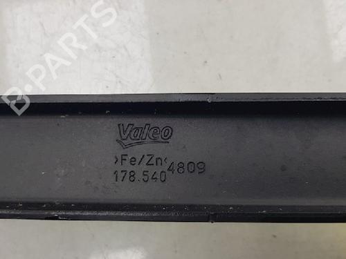 Front windshield wiper arm BMW 1 (E81) 116 d | BP13142187C143 
