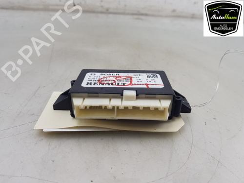 Used Control unit Control unit RENAULT MEGANE IV Hatchback (B9A/M/N_) 1.5 Blue dCi 115 (B9A6) (116 hp) 17318658 17318658
