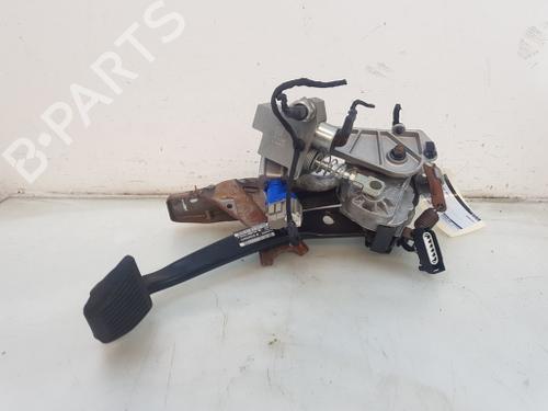 Used Break pedal Break pedal VOLVO V60 I (155) D6 Hybrid AWD (280 hp) 28294611 28294611