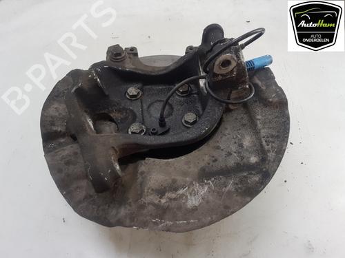 Used Left front steering knuckle BMW 5 Touring (E61) 525 i (192 hp) 15209066