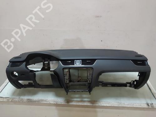 Used Airbag Kit SKODA OCTAVIA III Combi (5E5, 5E6) 1.6 TDI (110 hp) 29713252