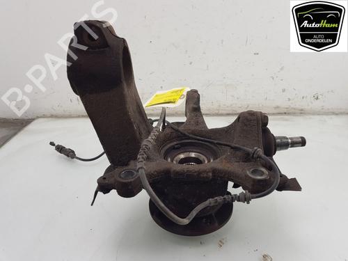 Used Right front steering knuckle PEUGEOT BOXER Bus 3.0 HDi 160 (156 hp) 18325147